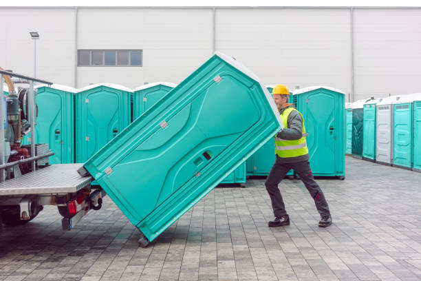 Portable Toilet Options We Offer in Reinholds, PA